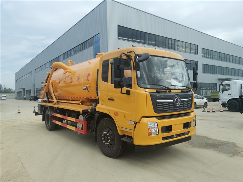 東風(fēng)天龍下水道疏通專(zhuān)用吸污車(chē)簡(jiǎn)單介紹