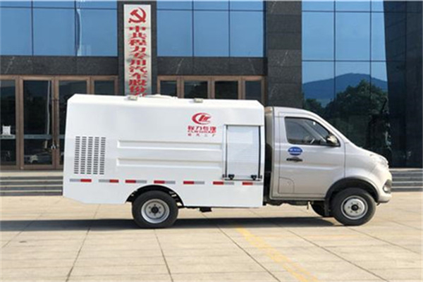 程力人程力魂，程力特汽二廠與廣州排水公司達成新型清淤車清洗車戰(zhàn)略合作項目