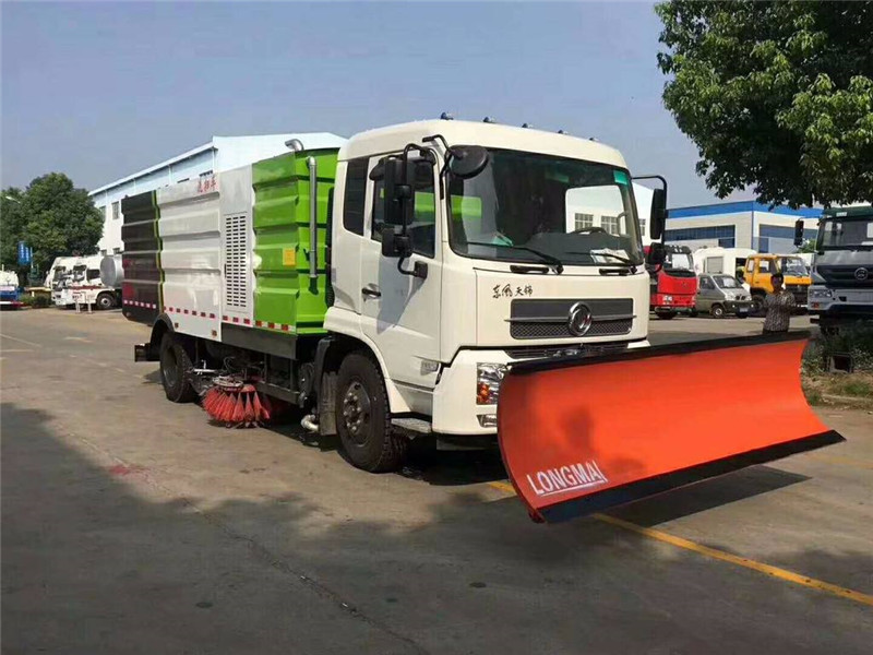 東風多利卡掃路車無噪音，效率高風量大，使用壽命長