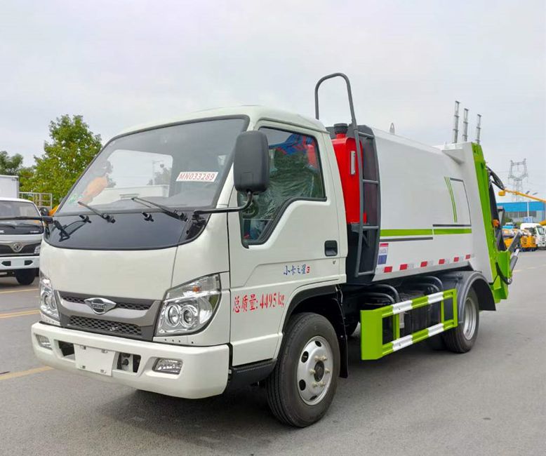 藍牌福田時代4.5方壓縮垃圾車