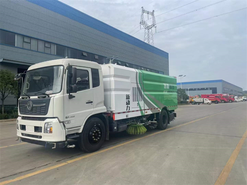 重磅推出：東風(fēng)博世聯(lián)合研發(fā)電氣化智能單發(fā)新動力洗掃車