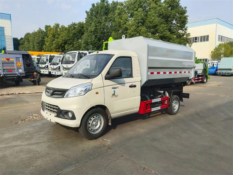 藍牌福田掛桶垃圾車